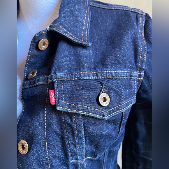 Women’s Levi’s Original Trucker Jean Jacket Size Small - Picture 3 of 10